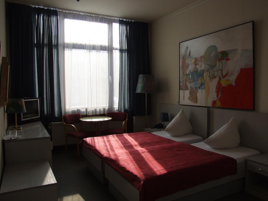 Berlin Art Hotel Gyumri Room photo